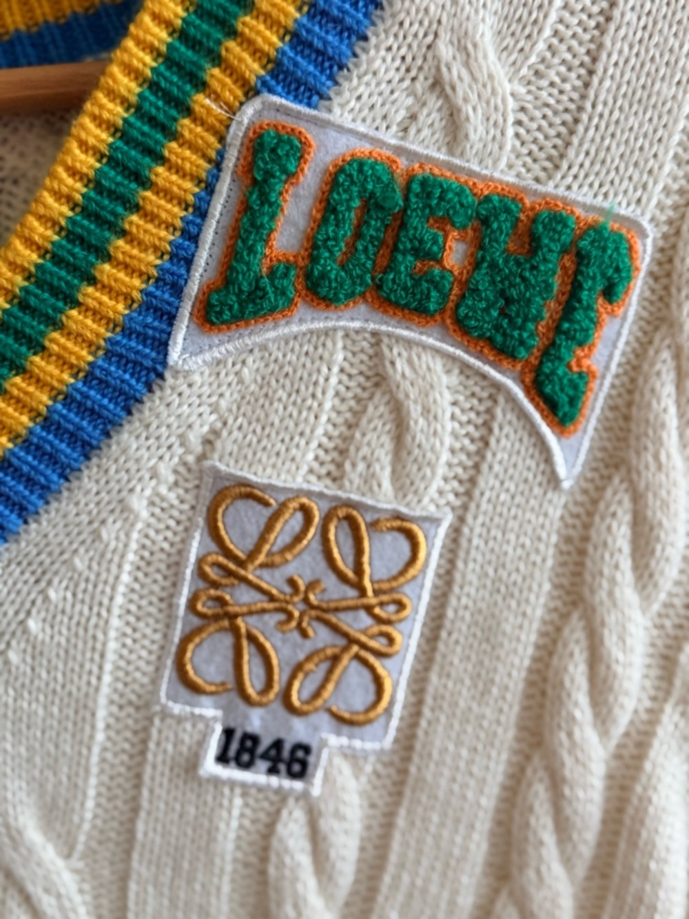 Authentic Loewe Cream Cable-Knit V-Neck Sweater with Yellow & Blue Trim - Picture 3 of 4